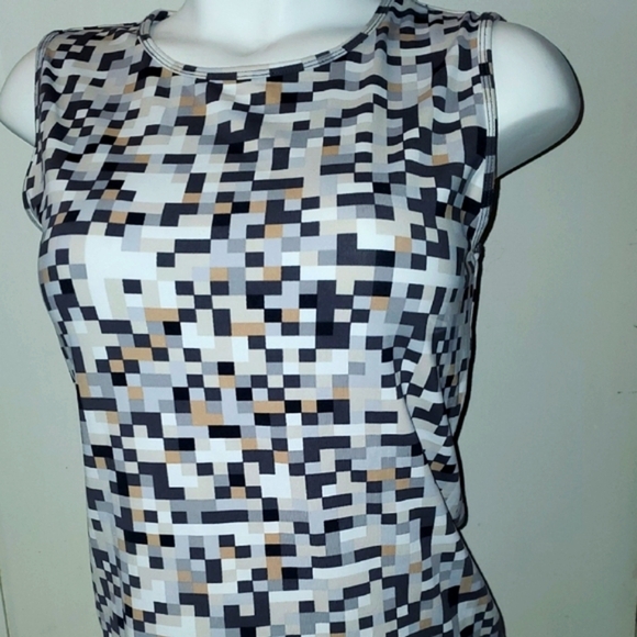 The Limited Women's Geometric Sleeveless Top Size Large - Picture 1 of 3